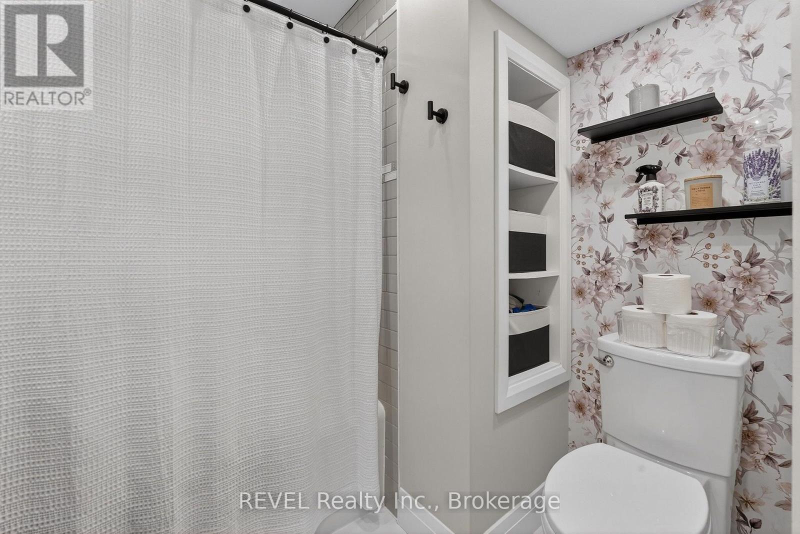 74 St. Patrick Street, St. Catharines, Ontario  L2R 1K3 - Photo 15 - X13592328