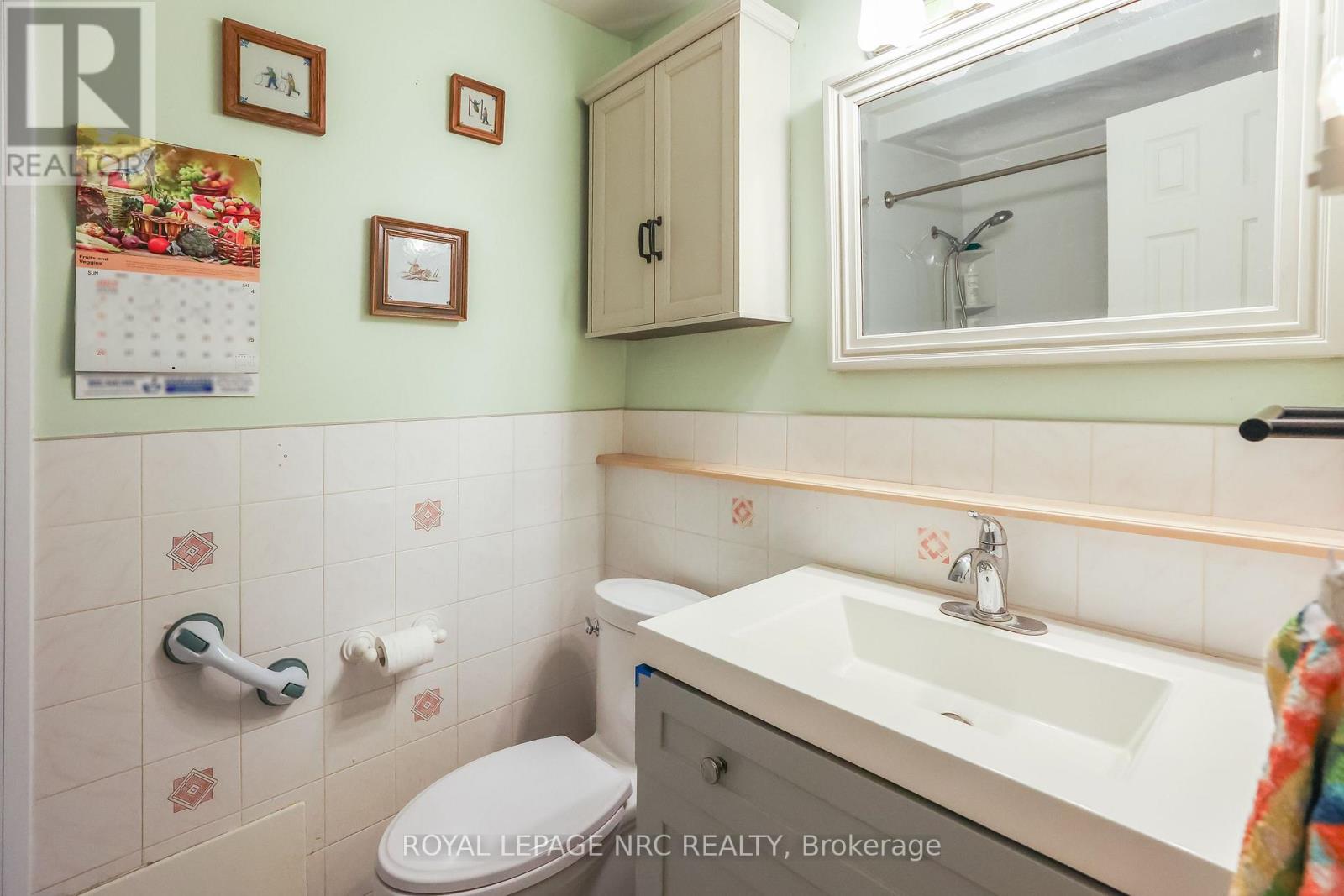 208 - 264 Grantham Avenue N, St. Catharines, Ontario  L2P 3H1 - Photo 17 - X13592922