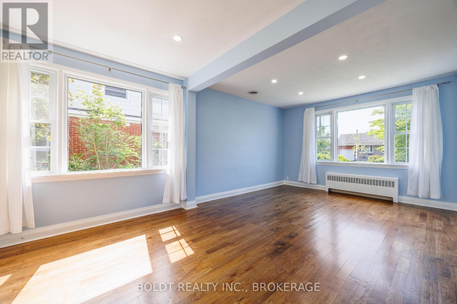 35 Rivercrest Drive, St. Catharines, Ontario  L2T 2P3 - Photo 13 - X13593176