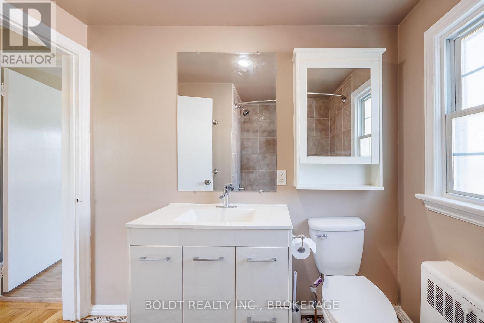35 Rivercrest Drive, St. Catharines, Ontario  L2T 2P3 - Photo 32 - X13593176
