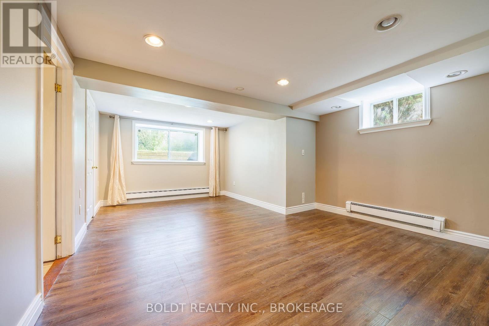 35 Rivercrest Drive, St. Catharines, Ontario  L2T 2P3 - Photo 34 - X13593176