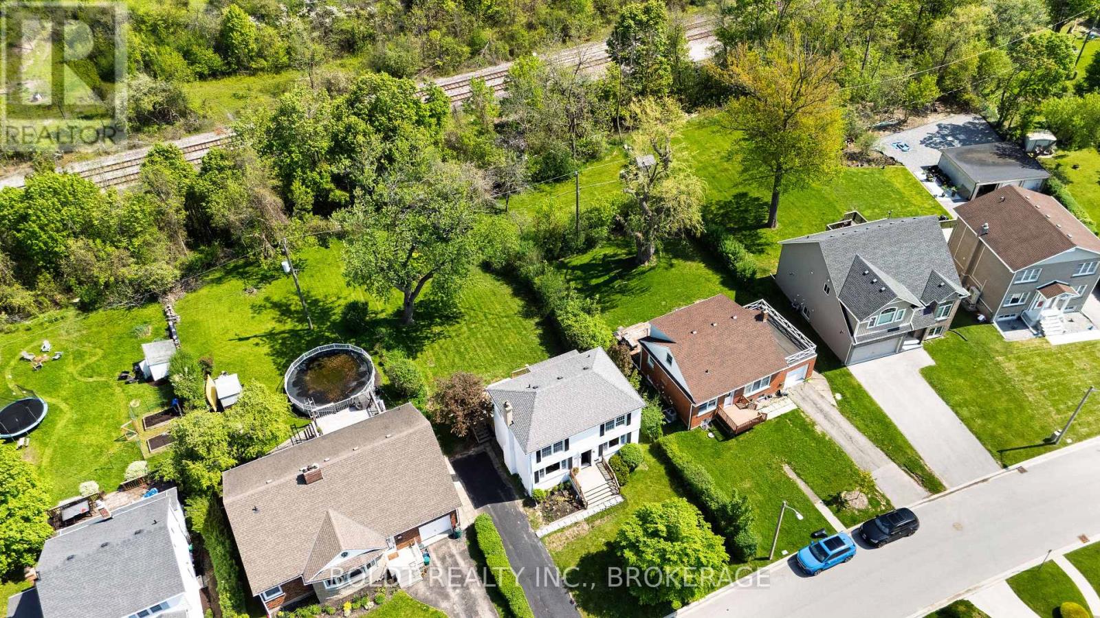 35 Rivercrest Drive, St. Catharines, Ontario  L2T 2P3 - Photo 4 - X13593176