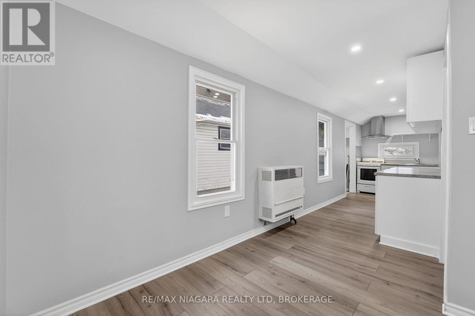 40 Longtent Avenue, Fort Erie, Ontario  L2A 1E3 - Photo 6 - X13593630