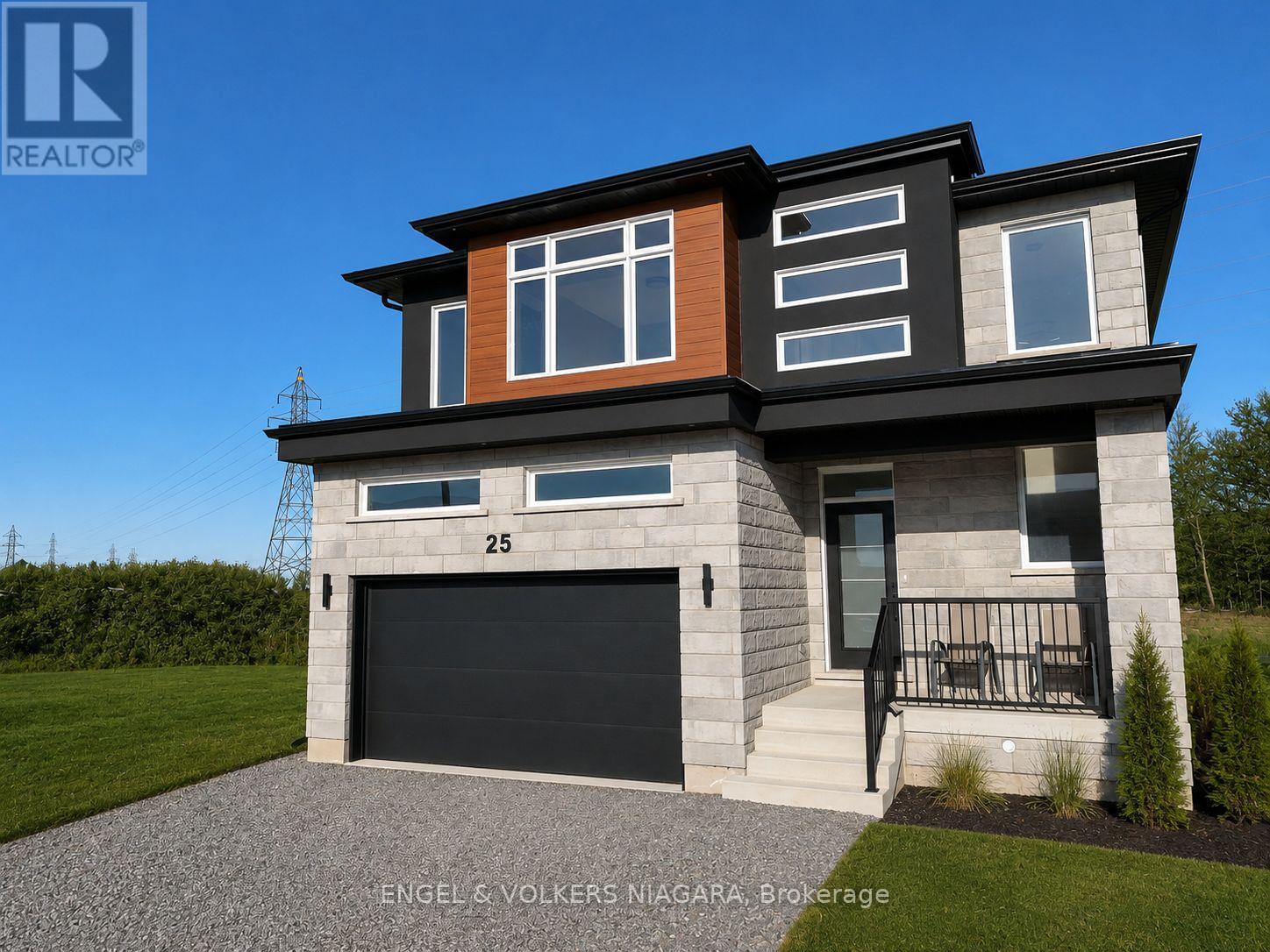 25 ELVIRA WAY, Thorold, Ontario