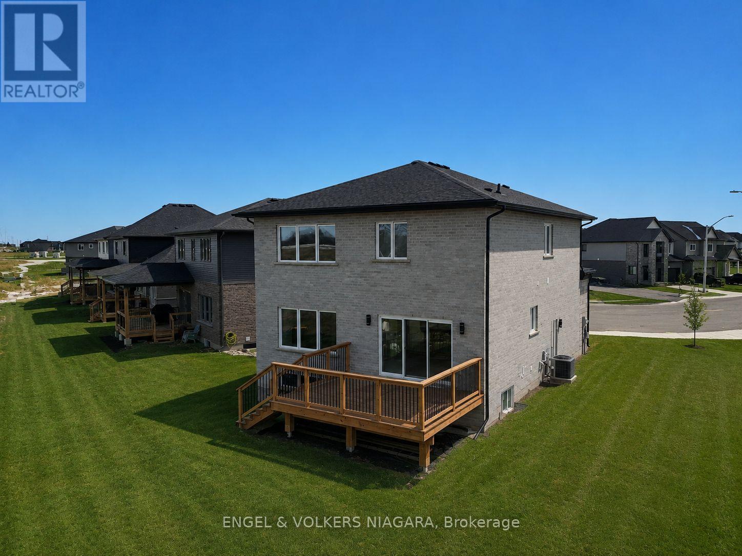 25 Elvira Way, Thorold, Ontario  L2V 0M7 - Photo 17 - X13594436