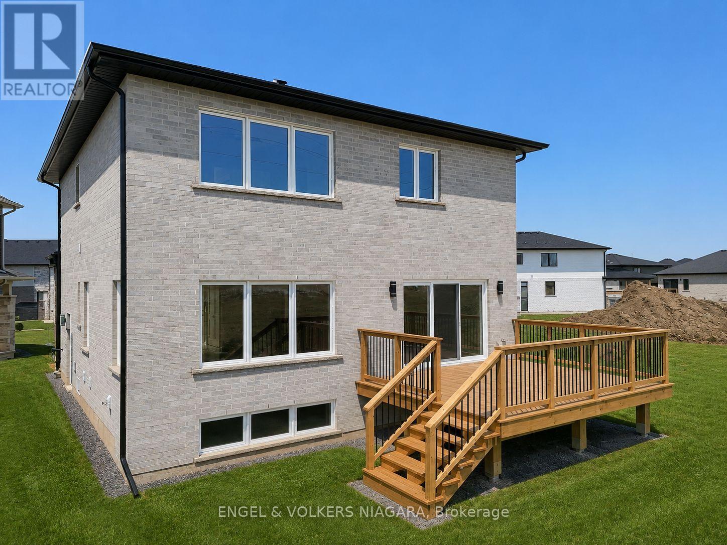 25 Elvira Way, Thorold, Ontario  L2V 0M7 - Photo 18 - X13594436