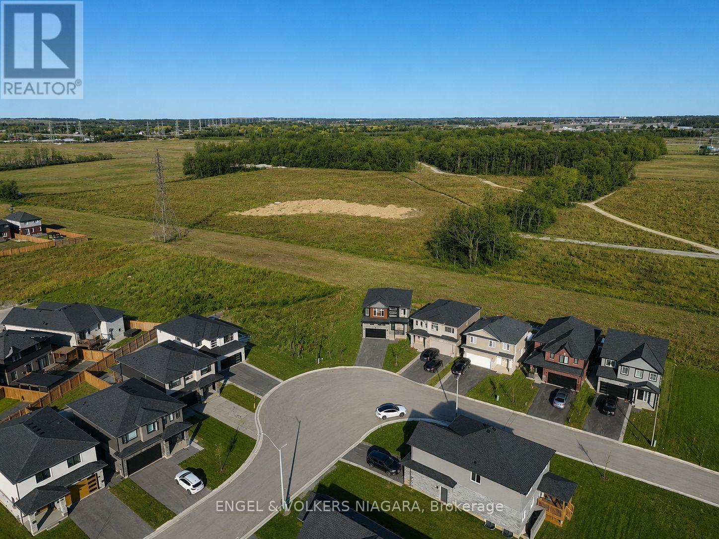 25 Elvira Way, Thorold, Ontario  L2V 0M7 - Photo 20 - X13594436