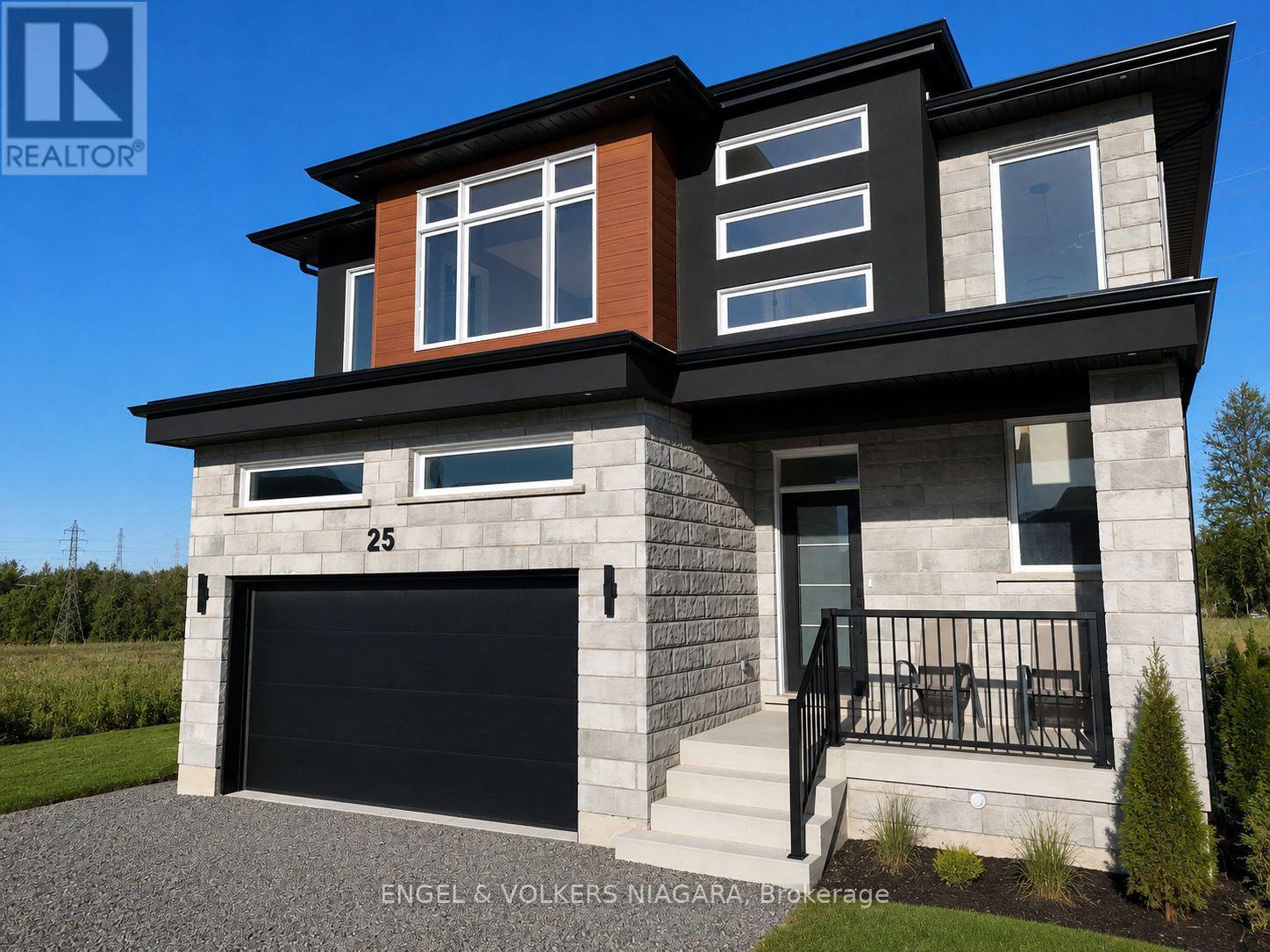 25 Elvira Way, Thorold, Ontario  L2V 0M7 - Photo 3 - X13594436