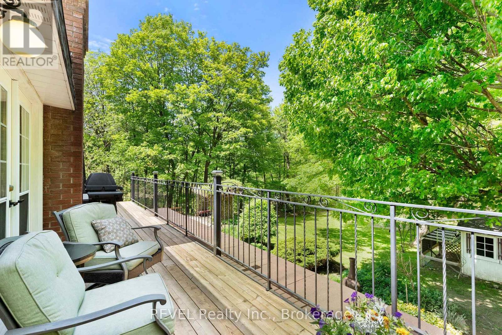 196 Warner Road, Niagara-On-The-Lake, Ontario  L0S 1J0 - Photo 2 - X13594696