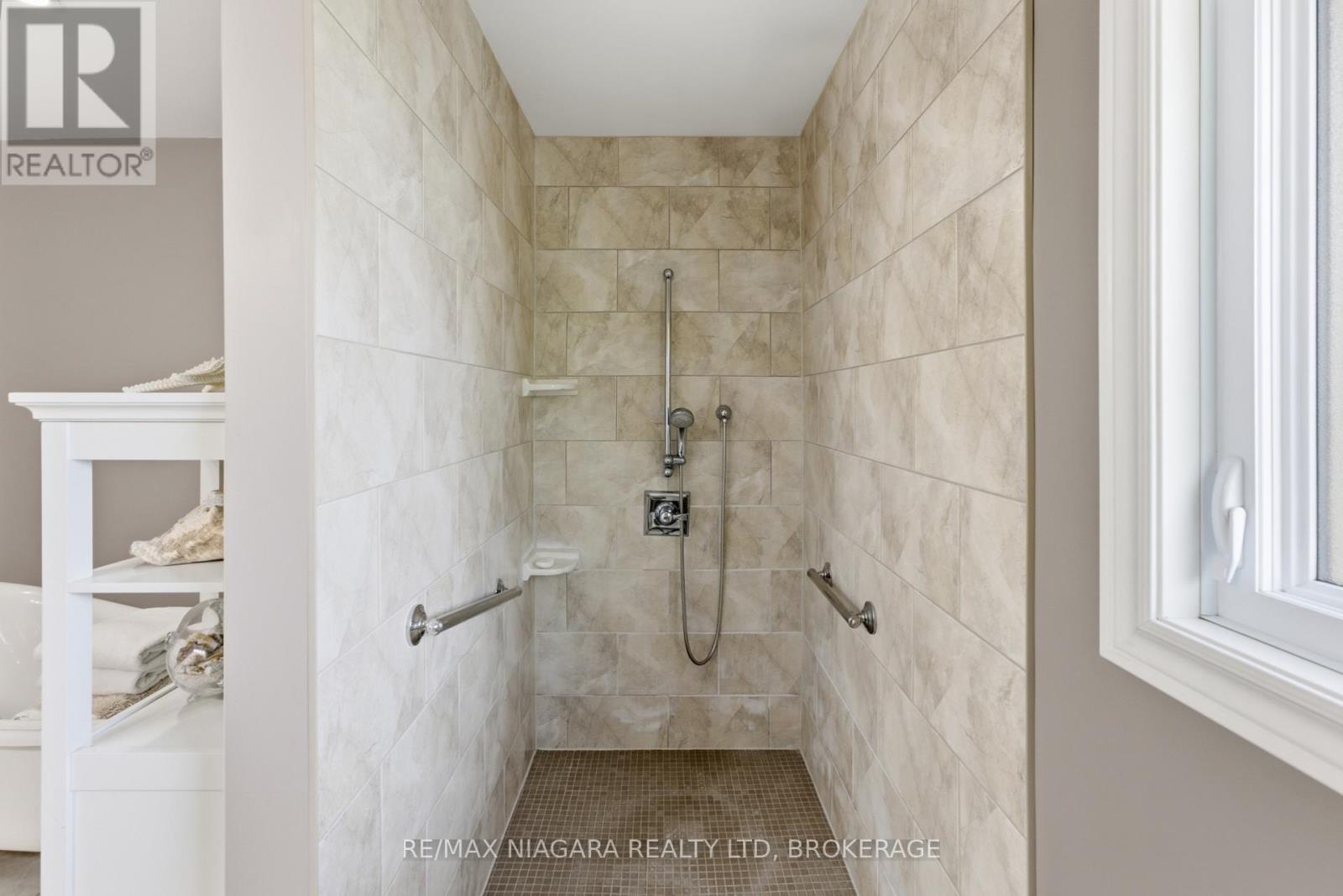 3374 Marlin Court, Lincoln, Ontario  L0R 2C0 - Photo 14 - X13594862