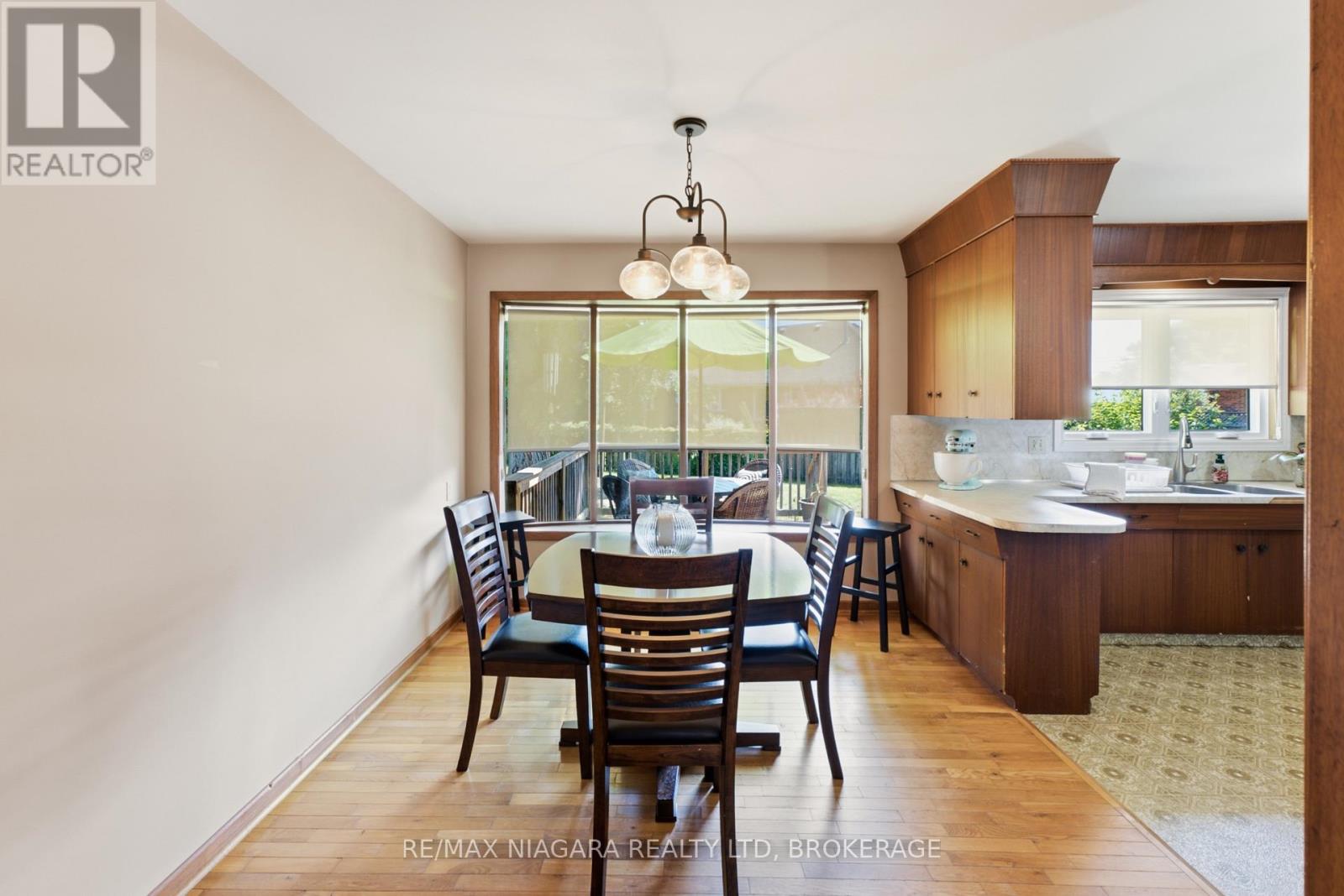 3374 Marlin Court, Lincoln, Ontario  L0R 2C0 - Photo 4 - X13594862