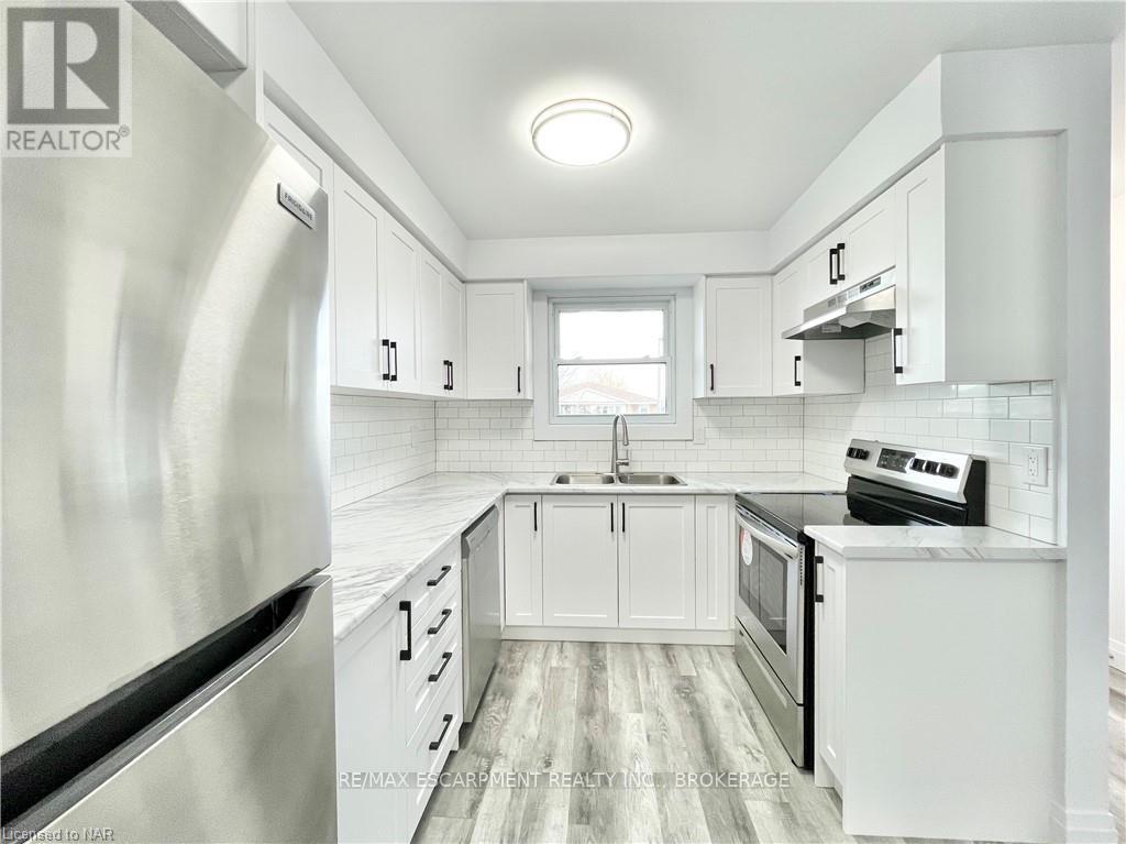 76 Marc Boulevard, Welland, Ontario  L3B 5V1 - Photo 5 - X13594918