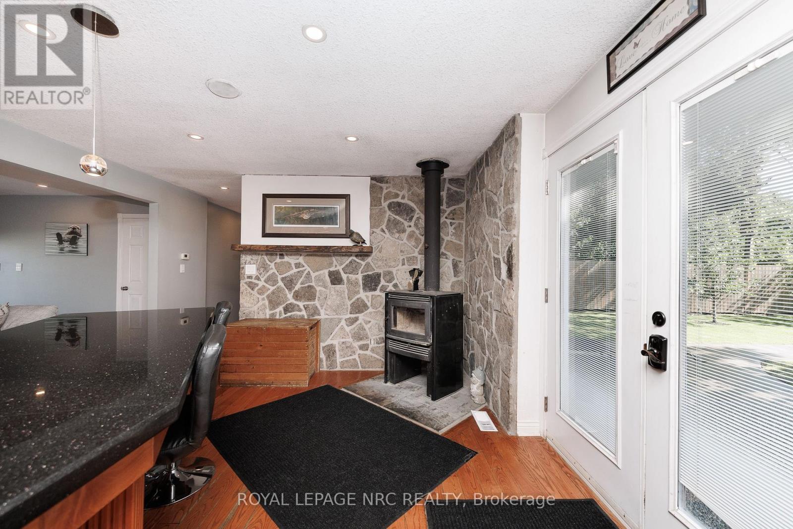 646 Prospect Point Road N, Fort Erie, Ontario  L0S 1N0 - Photo 13 - X13595072