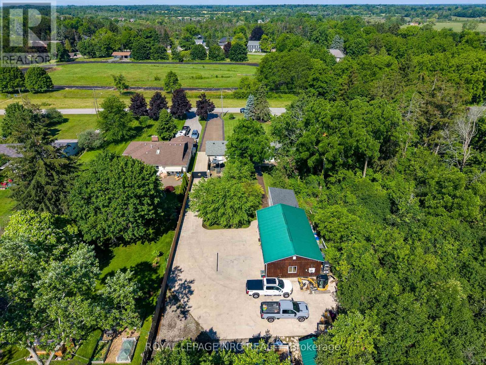 646 Prospect Point Road N, Fort Erie, Ontario  L0S 1N0 - Photo 2 - X13595072