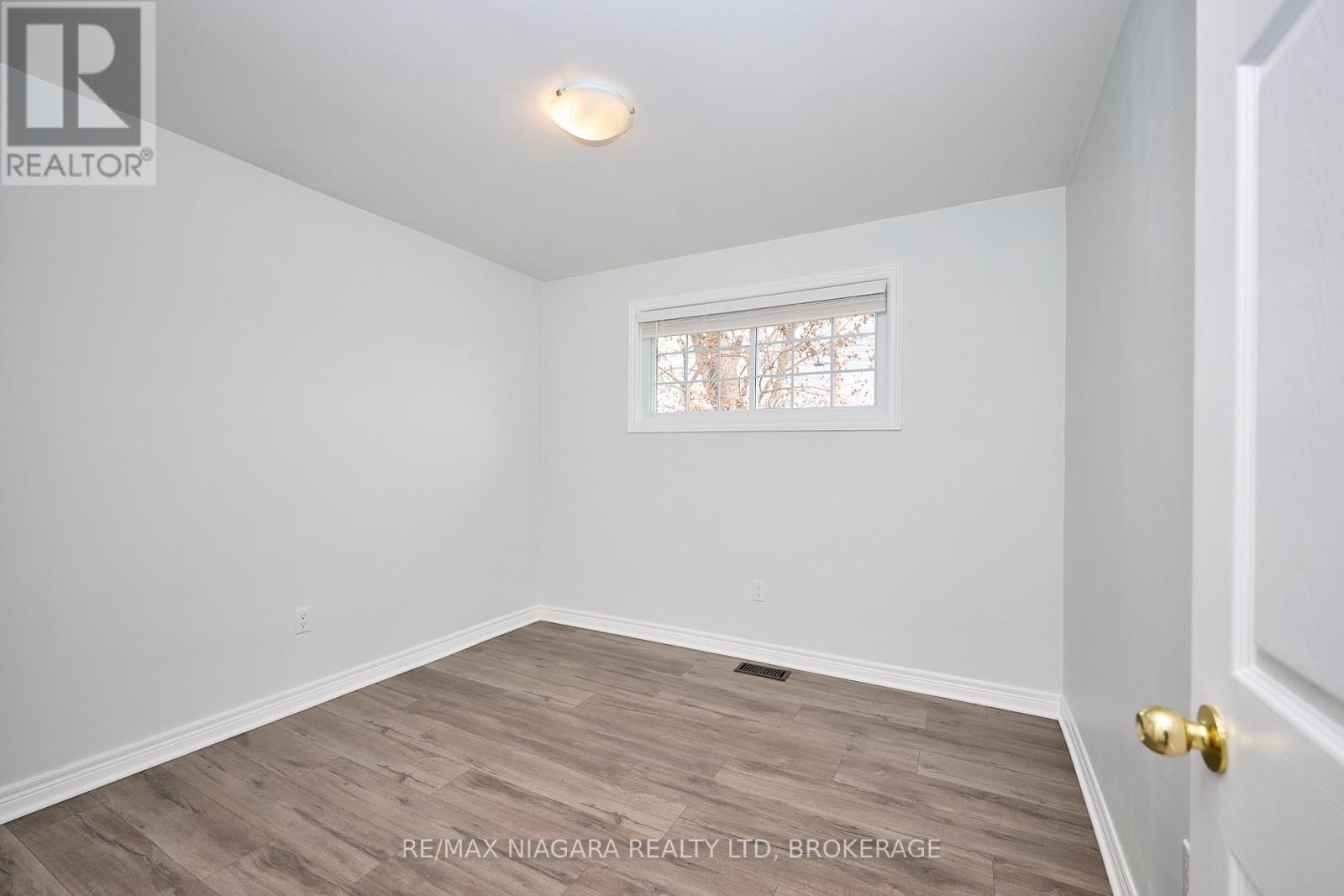 25 Rice Road, Welland, Ontario  L3C 2V4 - Photo 13 - X13595386
