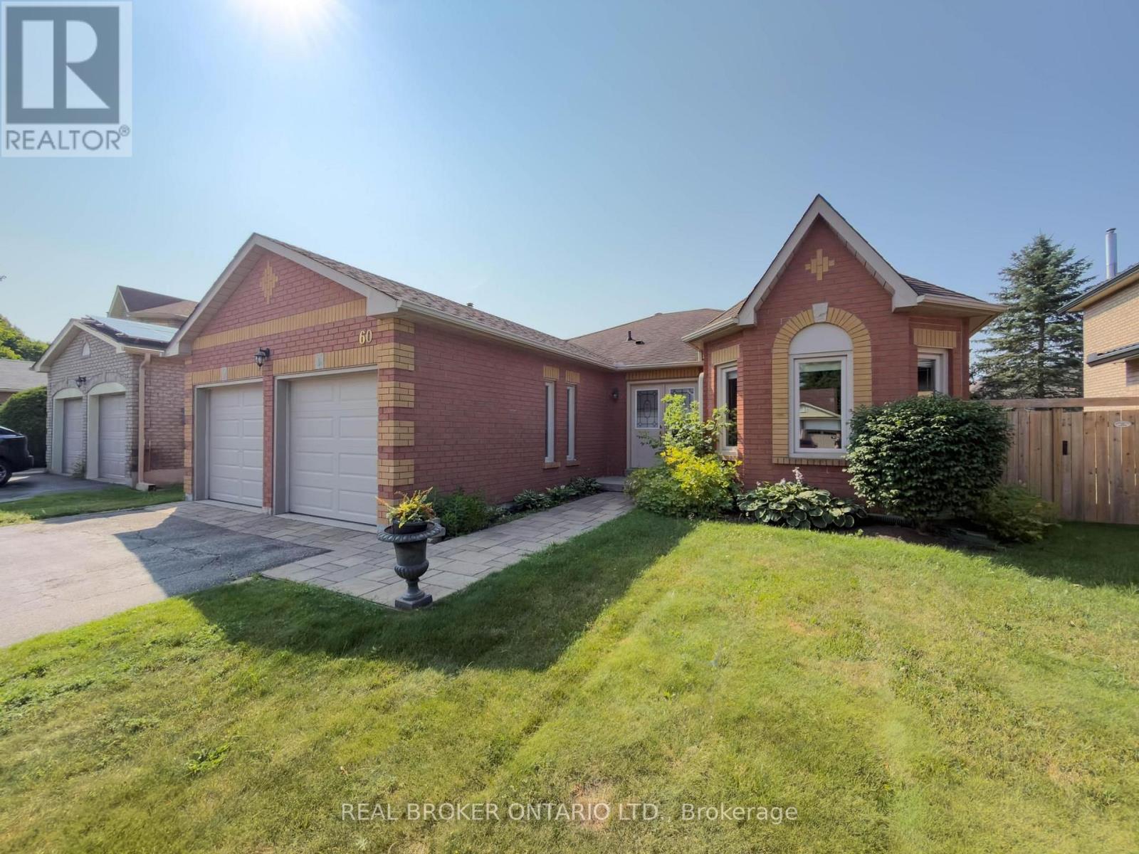 60 Attwood Drive, Cambridge, Ontario  N1T 1L4 - Photo 3 - X13595504