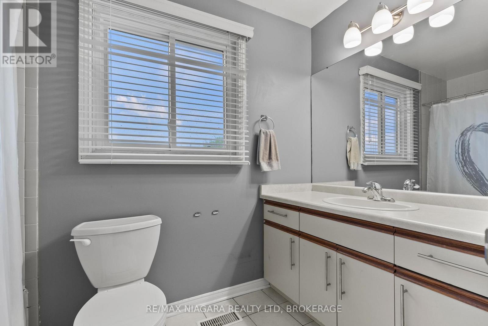 7583 Monastery Drive, Niagara Falls, Ontario  L2H 3A7 - Photo 28 - X13595542
