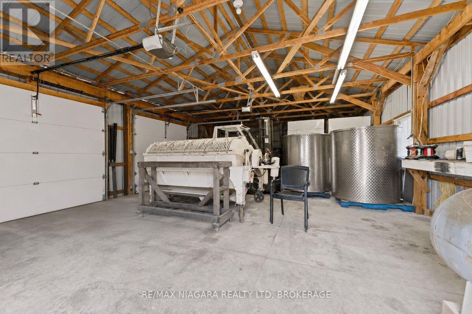 410 County Rd 50 Road W, Essex, Ontario  N0R 1G0 - Photo 10 - X13595568