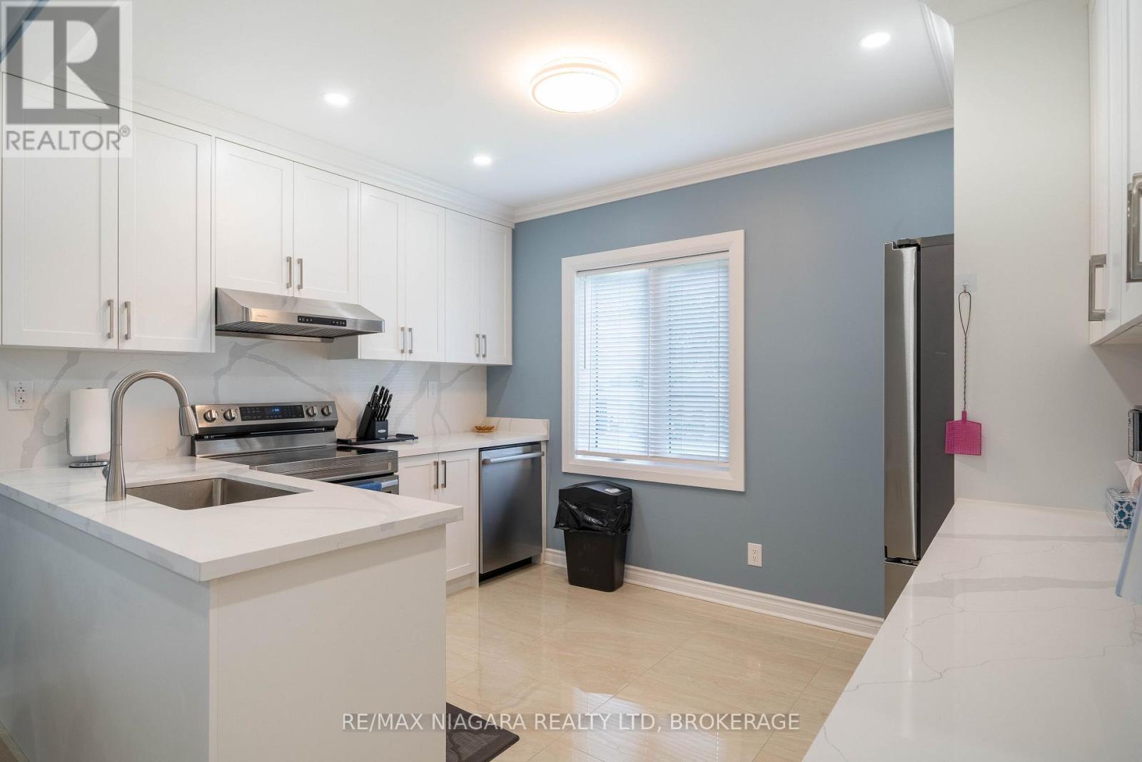 1209 Line 3 Road, Niagara-On-The-Lake, Ontario  L0S 1J0 - Photo 12 - X13595792