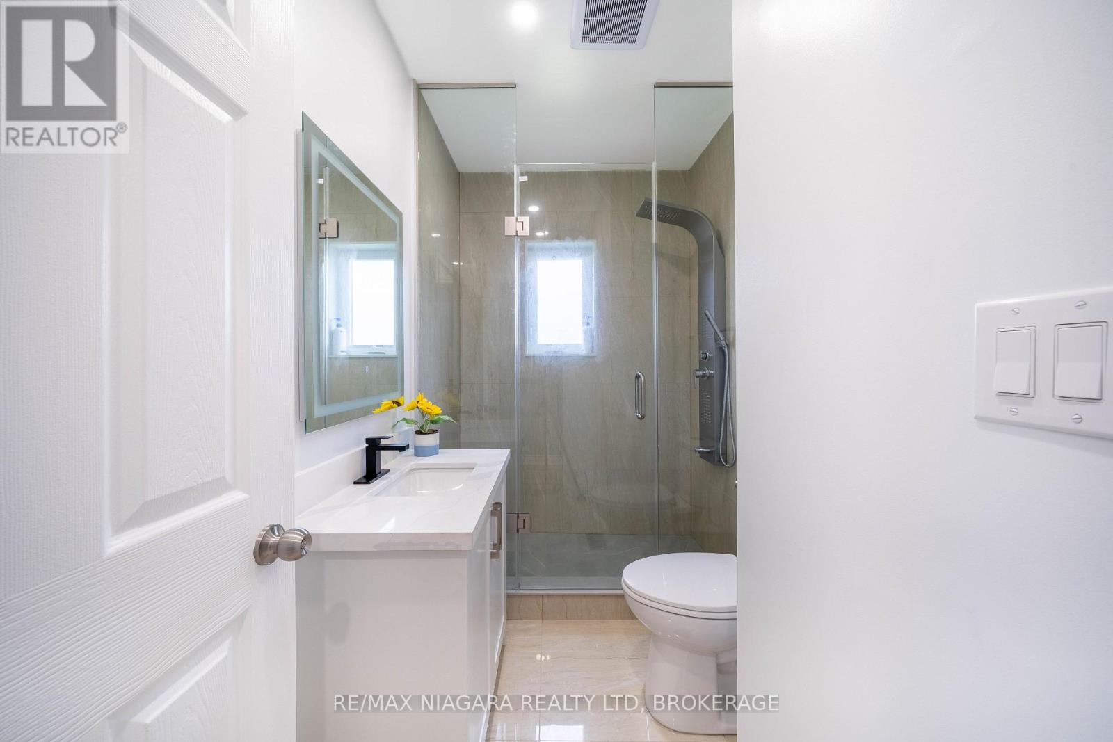 1209 Line 3 Road, Niagara-On-The-Lake, Ontario  L0S 1J0 - Photo 19 - X13595792