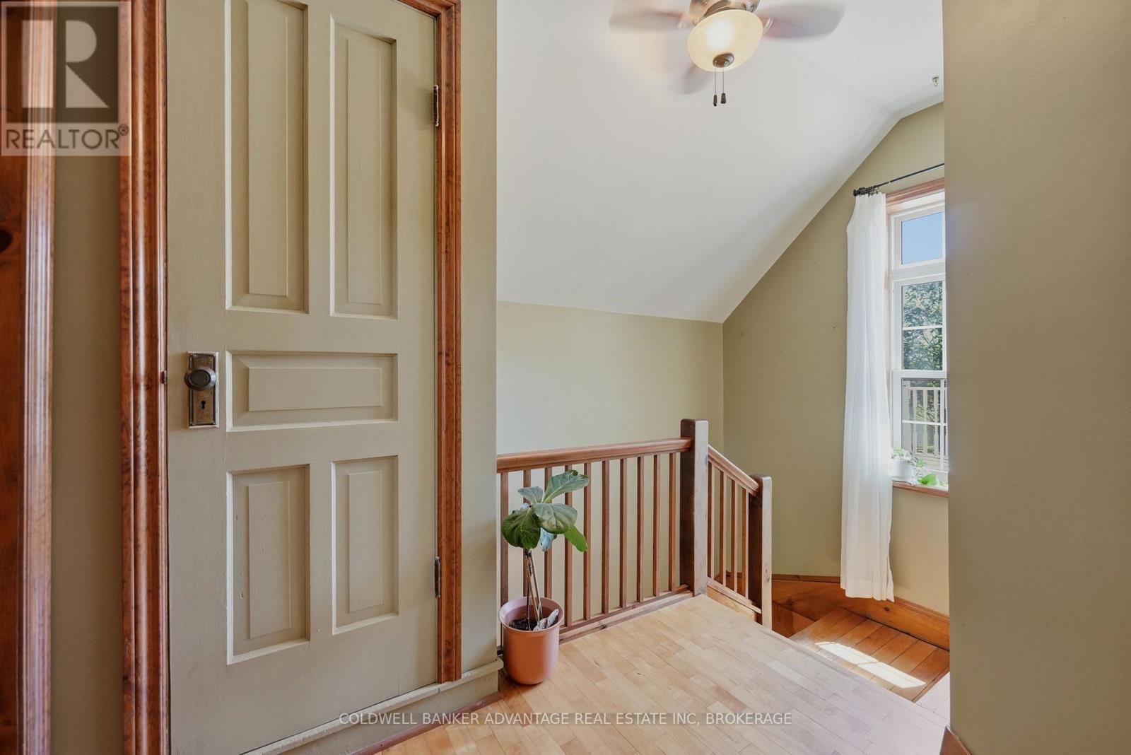 4698 Sandy Cove Drive, Lincoln, Ontario  L0R 1B1 - Photo 27 - X13596200