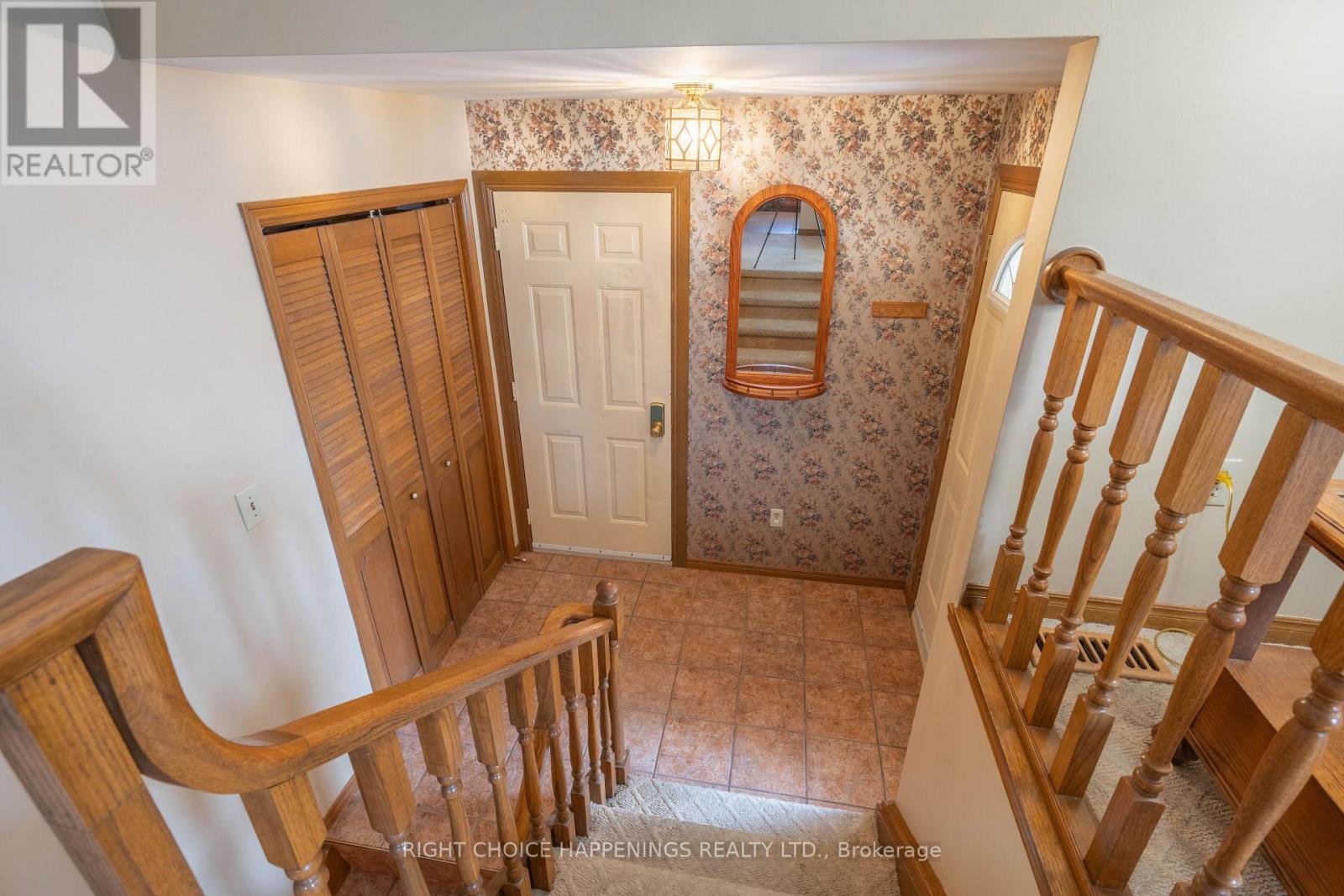 4171 Brookdale Drive, Niagara Falls, Ontario  L2H 2A9 - Photo 4 - X13596360