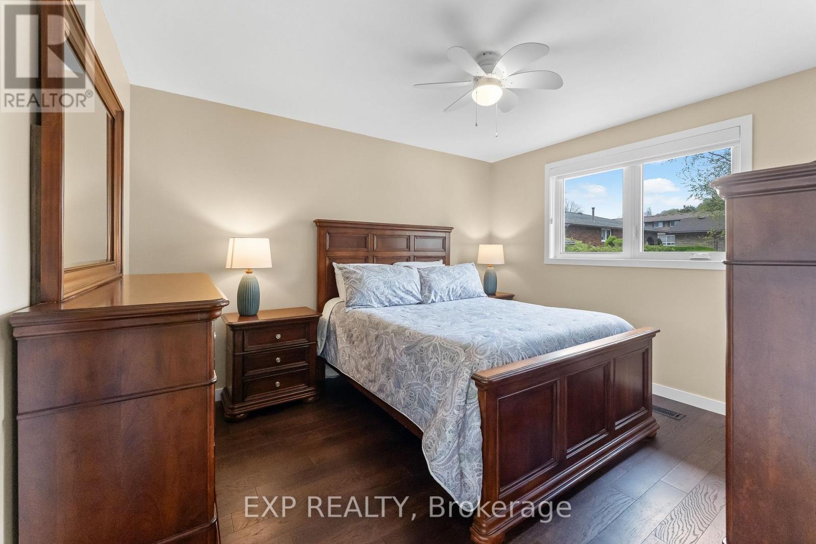 142 Marcella Crescent, Hamilton, Ontario  L8K 6G3 - Photo 20 - X13596604
