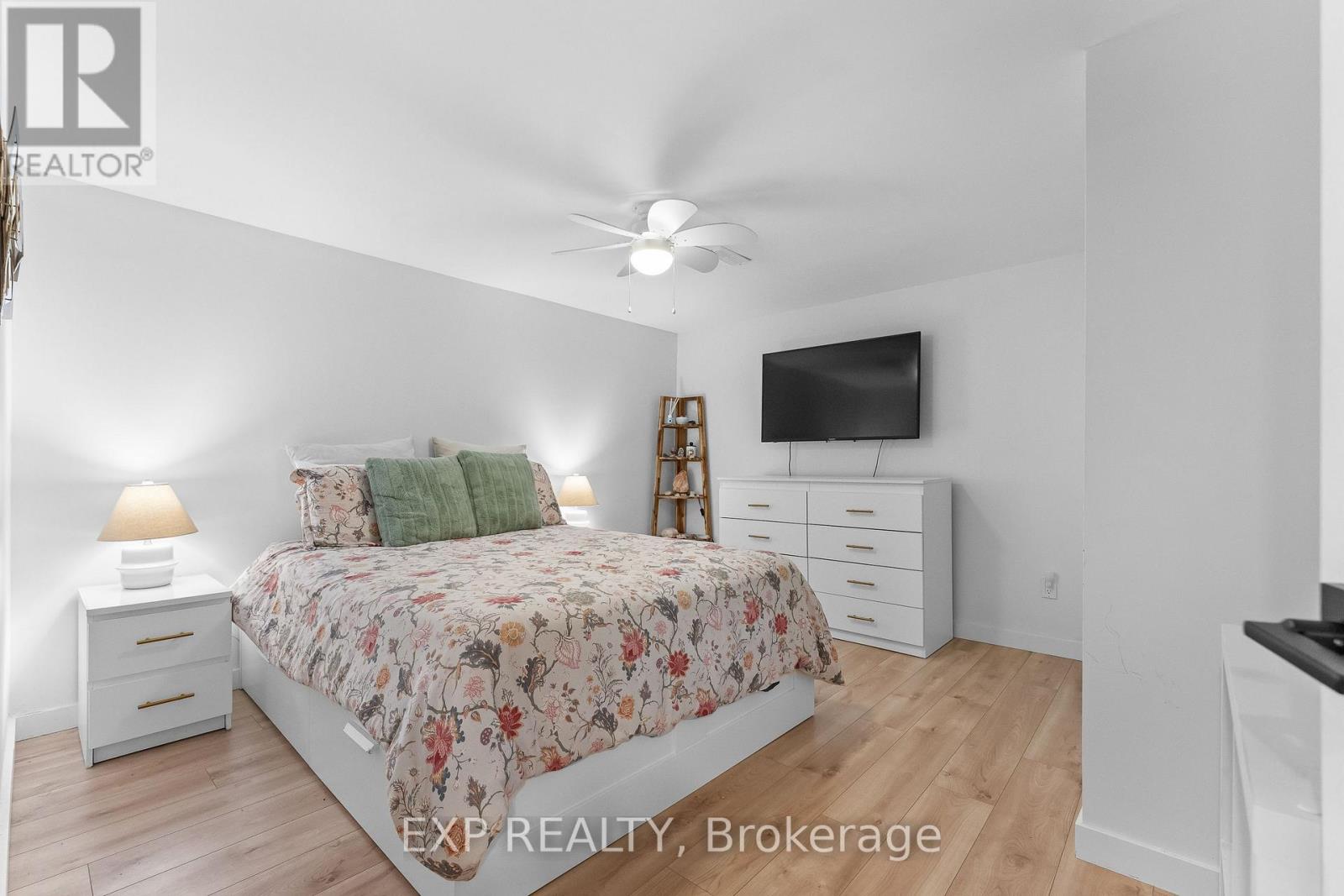 142 Marcella Crescent, Hamilton, Ontario  L8K 6G3 - Photo 38 - X13596604