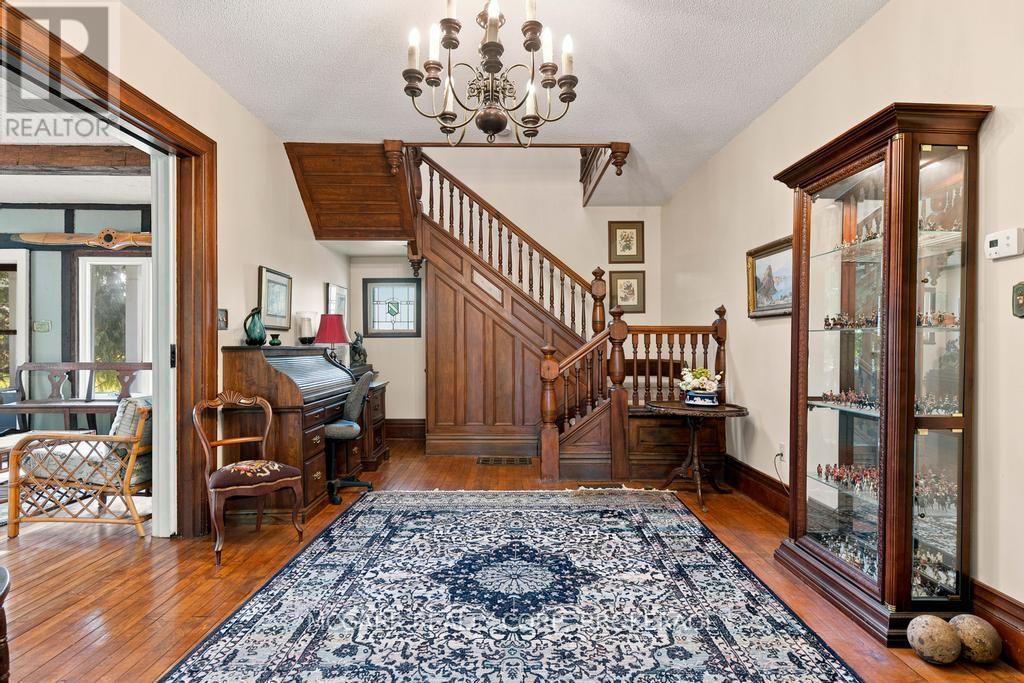 1258 Lakeshore Road W, St. Catharines, Ontario  L2R 6P9 - Photo 13 - X13596748