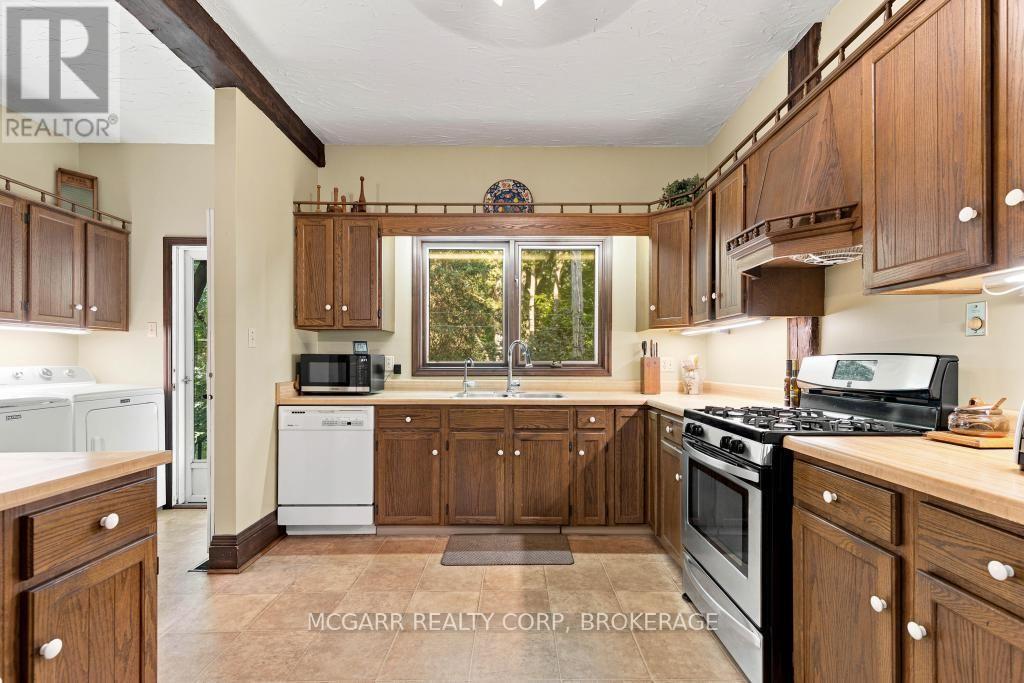 1258 Lakeshore Road W, St. Catharines, Ontario  L2R 6P9 - Photo 25 - X13596748