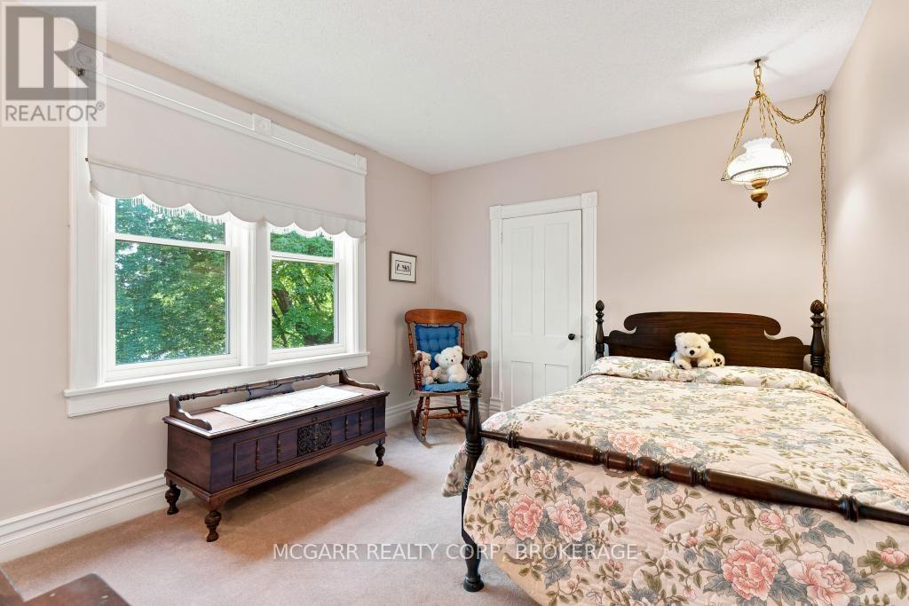 1258 Lakeshore Road W, St. Catharines, Ontario  L2R 6P9 - Photo 36 - X13596748
