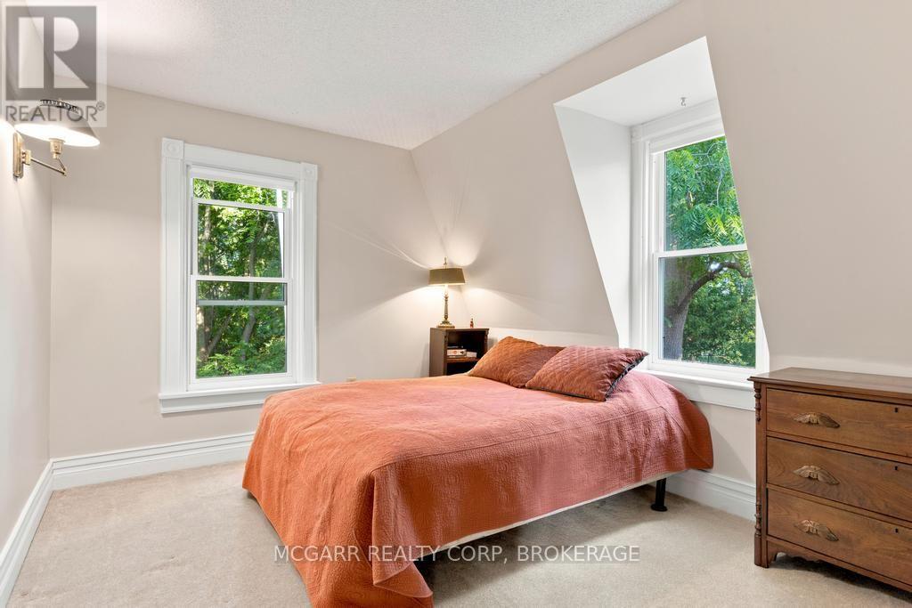 1258 Lakeshore Road W, St. Catharines, Ontario  L2R 6P9 - Photo 37 - X13596748