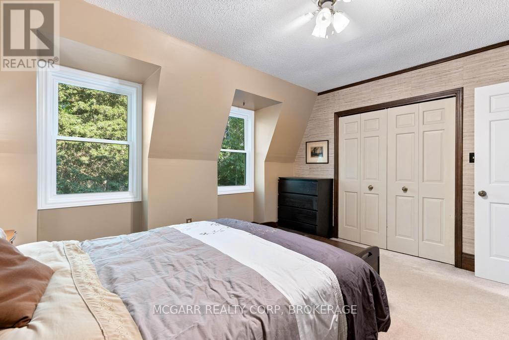 1258 Lakeshore Road W, St. Catharines, Ontario  L2R 6P9 - Photo 38 - X13596748