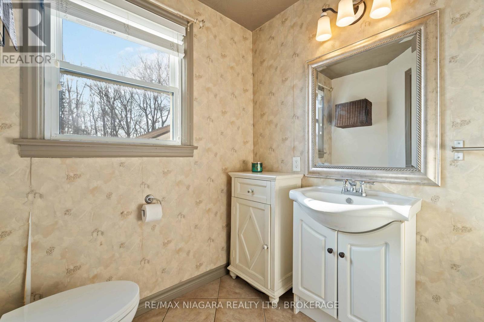 1671 Third Street Louth Street, St. Catharines, Ontario  L2R 6P9 - Photo 13 - X13596788