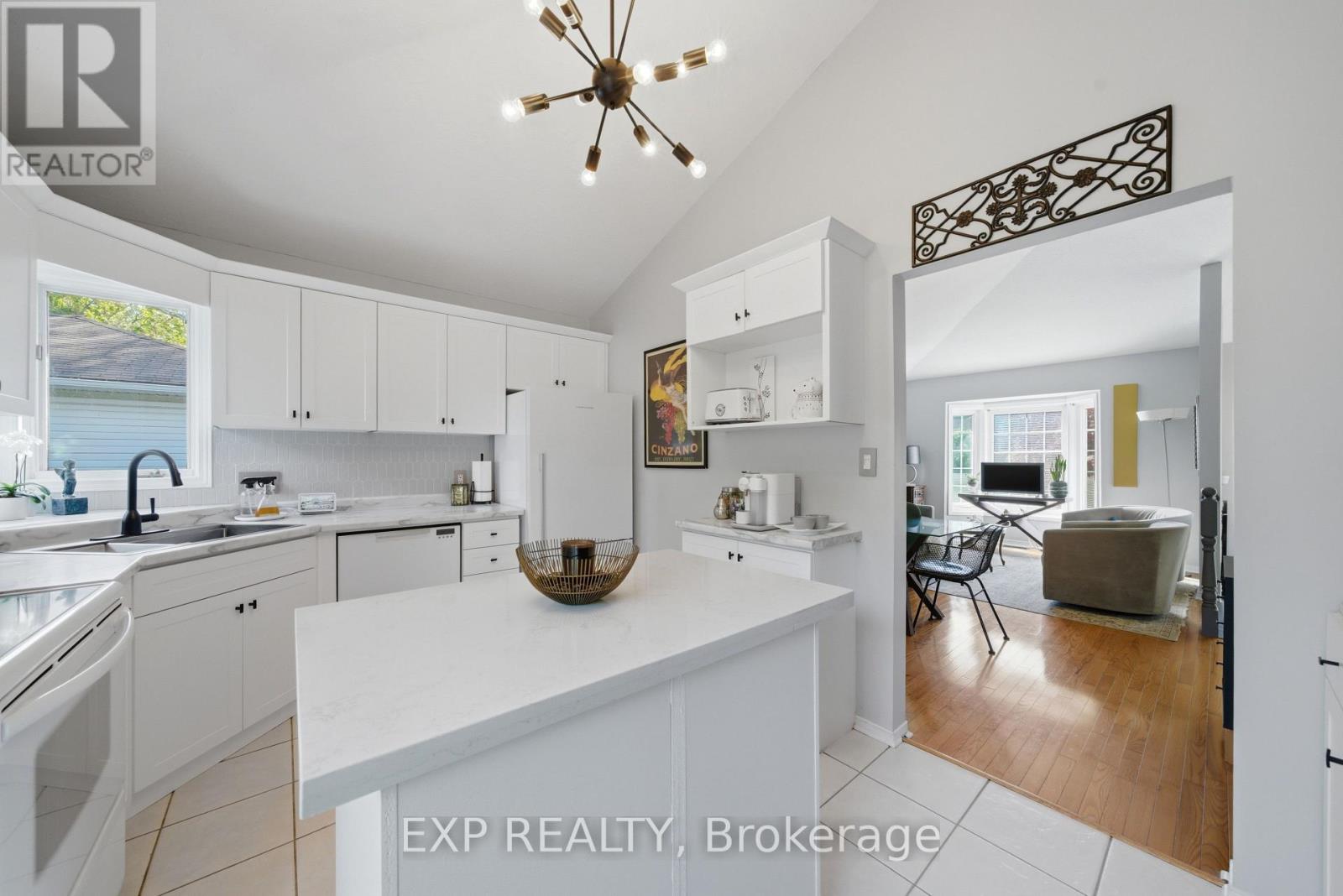 127a Lakeshore Road, St. Catharines, Ontario  L2N 2T8 - Photo 11 - X13596940