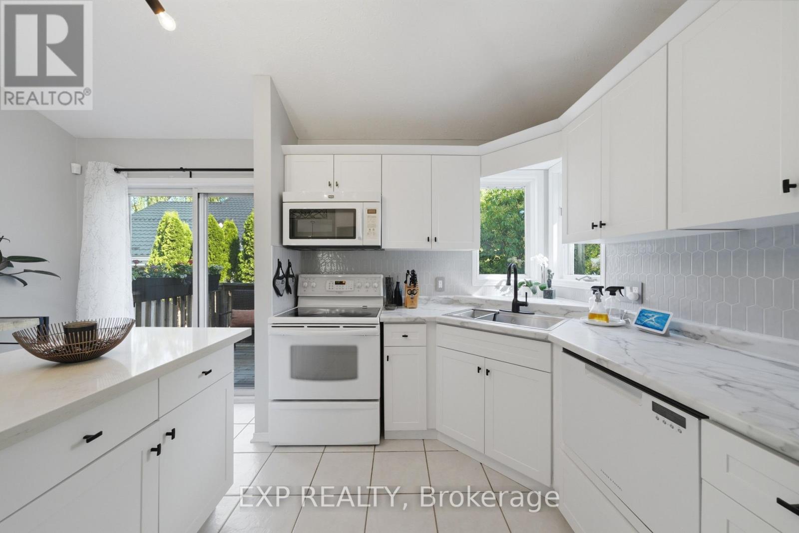 127a Lakeshore Road, St. Catharines, Ontario  L2N 2T8 - Photo 8 - X13596940