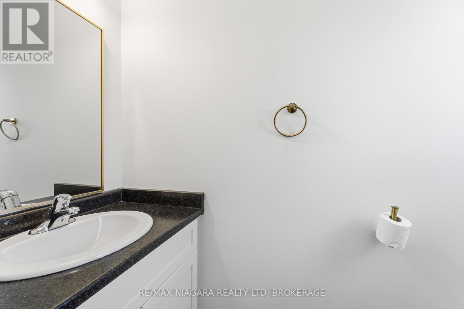 47 Scarlett Common, St. Catharines, Ontario  L2P 0C4 - Photo 16 - X13597048