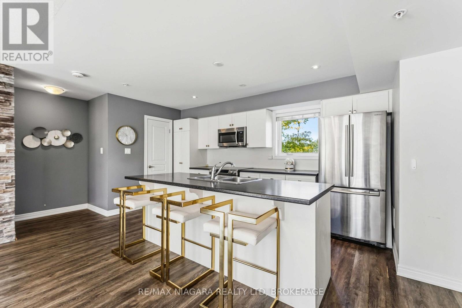 47 Scarlett Common, St. Catharines, Ontario  L2P 0C4 - Photo 8 - X13597048