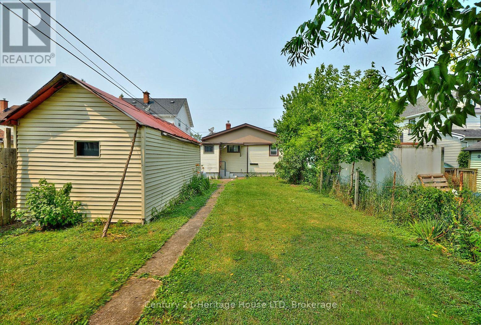 231 Dufferin Street, Fort Erie, Ontario  L2A 2T7 - Photo 14 - X13597060