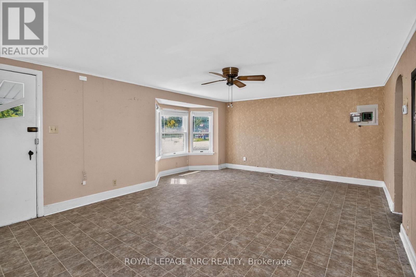 2964 Hyman Avenue, Fort Erie, Ontario  L0S 1N0 - Photo 9 - X13597150
