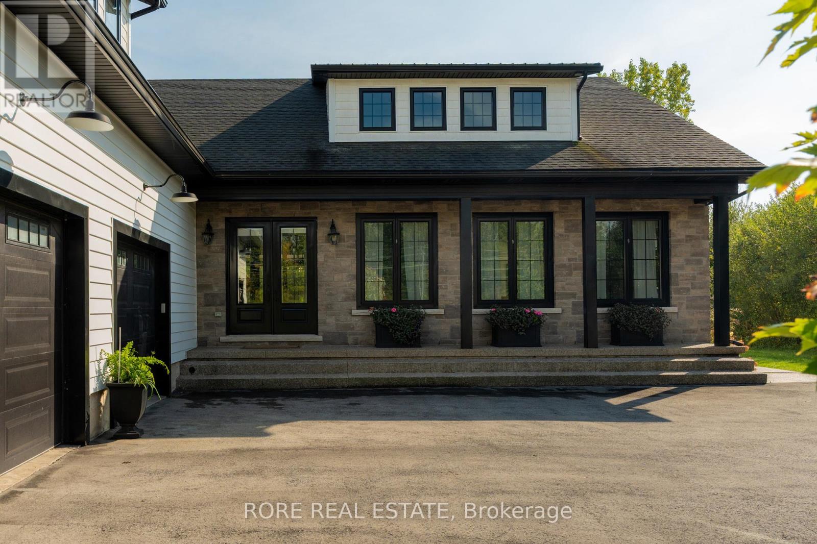 2439 Garrison Road, Fort Erie, Ontario  L0S 1N0 - Photo 10 - X13597414