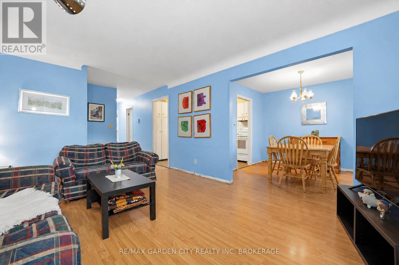 11 Kimbermount Drive, St. Catharines, Ontario  L2N 5W6 - Photo 9 - X13598600