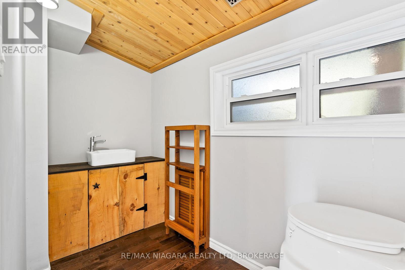 105 Lighthouse Drive, Haldimand, Ontario  N1A 2W6 - Photo 28 - X13598856