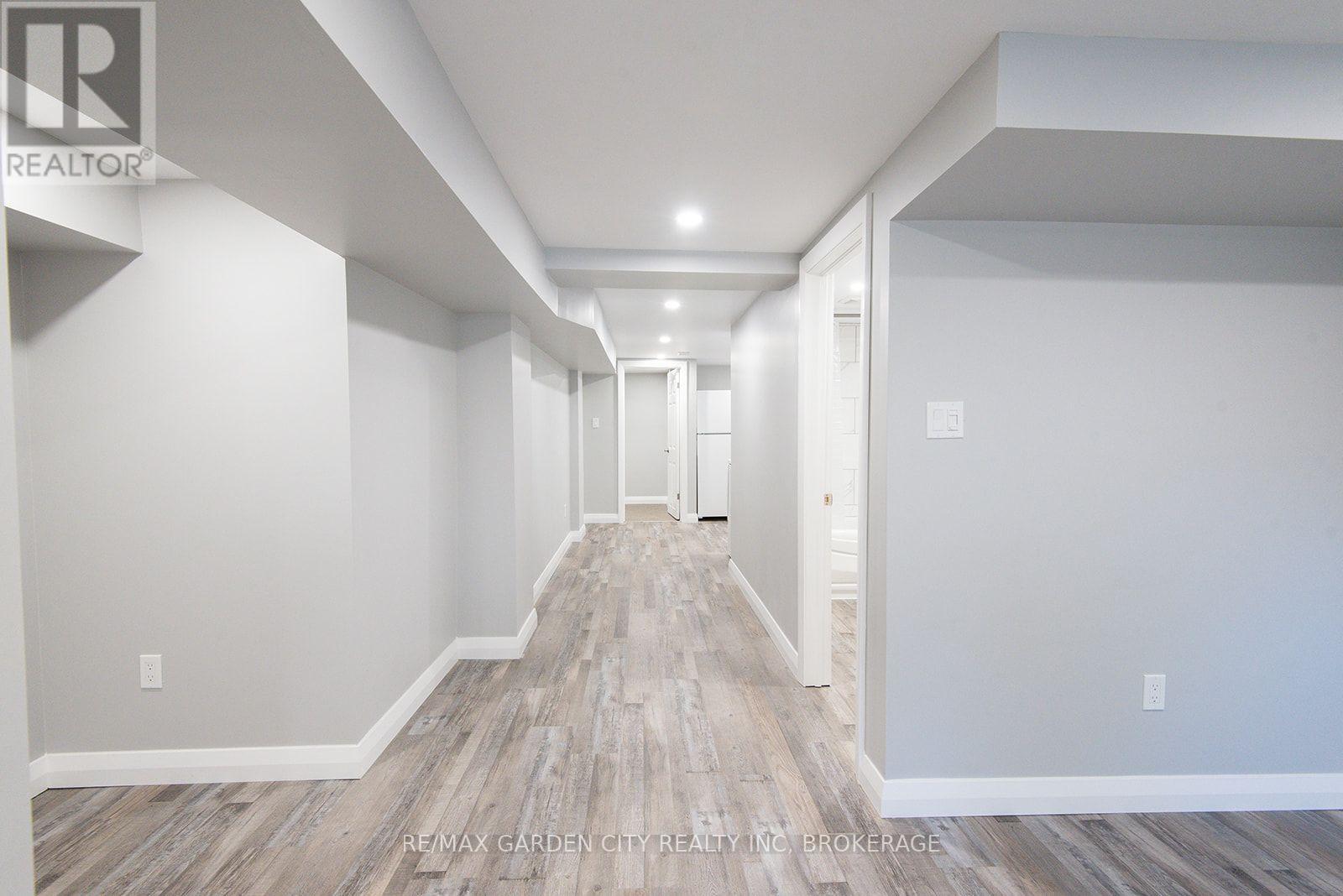 Lower - 191 Russell Avenue, St. Catharines, Ontario  L2R 1W9 - Photo 4 - X13599032