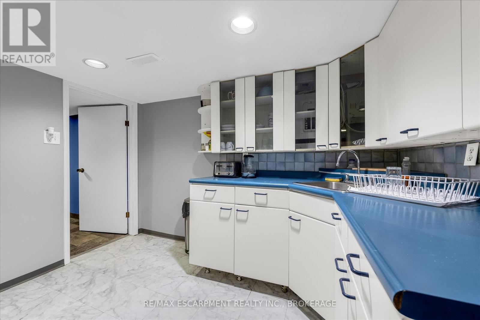121 Edgemont Street N, Hamilton, Ontario  L8H 4E2 - Photo 34 - X13599054