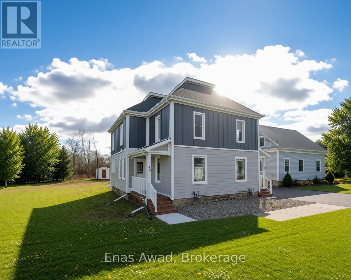 8 VICTORIA AVENUE, North Grenville, Ontario