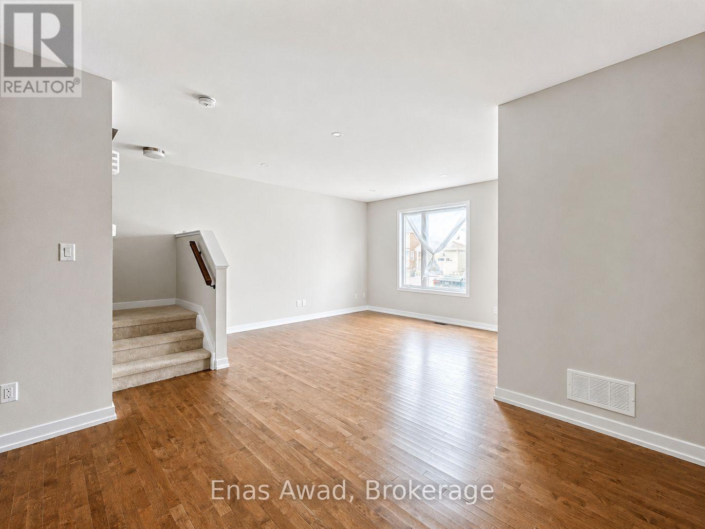 520 Oldenburg Avenue, Ottawa, Ontario  K0A 2Z0 - Photo 5 - X13599126