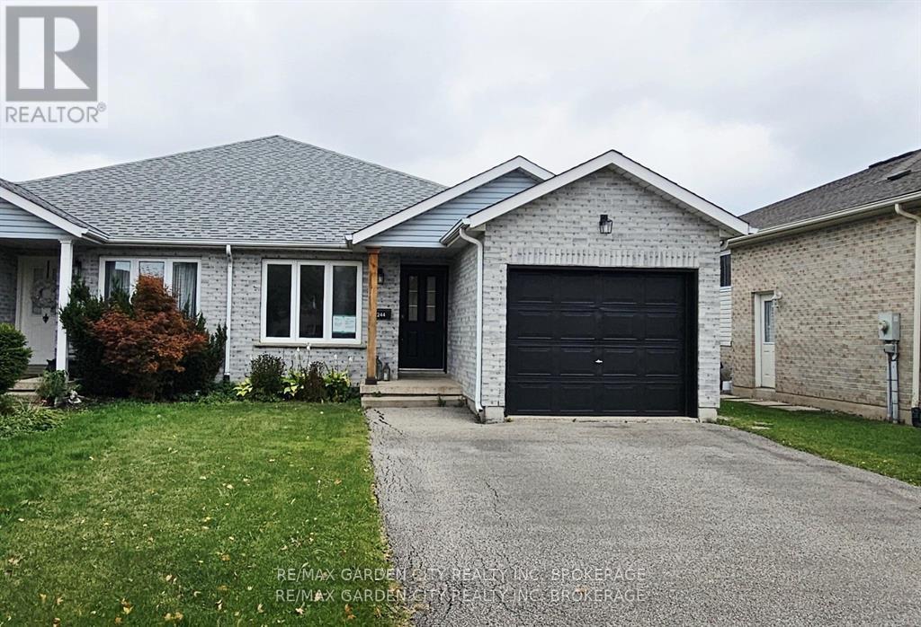 244 Autumn Crescent, Welland, Ontario  L3C 7K2 - Photo 2 - X13599168