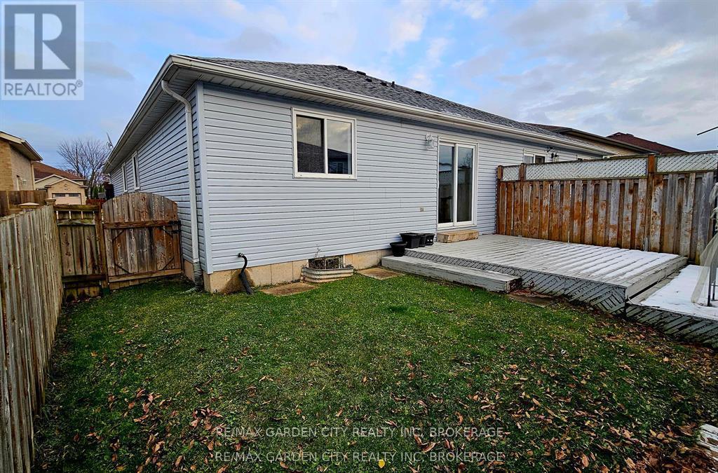 244 Autumn Crescent, Welland, Ontario  L3C 7K2 - Photo 24 - X13599168