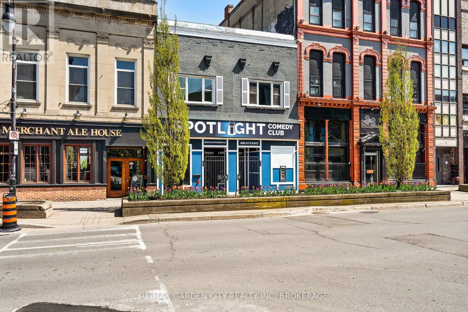 90 ST. PAUL STREET, St. Catharines, Ontario